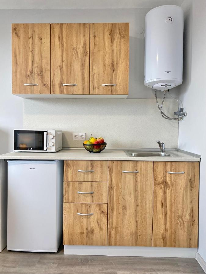 Hello Studios Budget Stays Free Parking & Wifi Stara Zagora Exterior foto