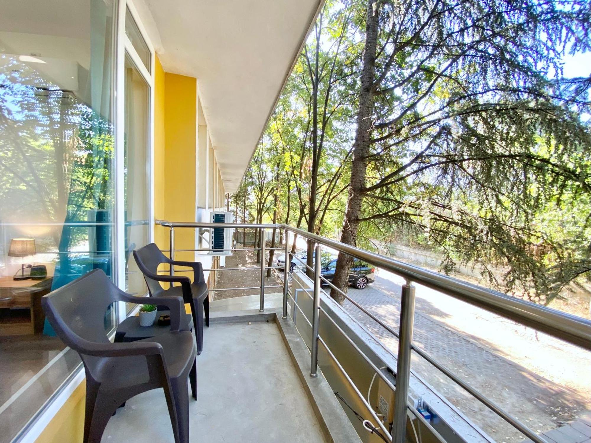 Hello Studios Budget Stays Free Parking & Wifi Stara Zagora Exterior foto
